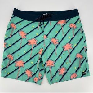 BILLABONG Mens Sz 36 Turquoise Pink Palm Tree SWIM SUIT Shorts Trunks Tropical